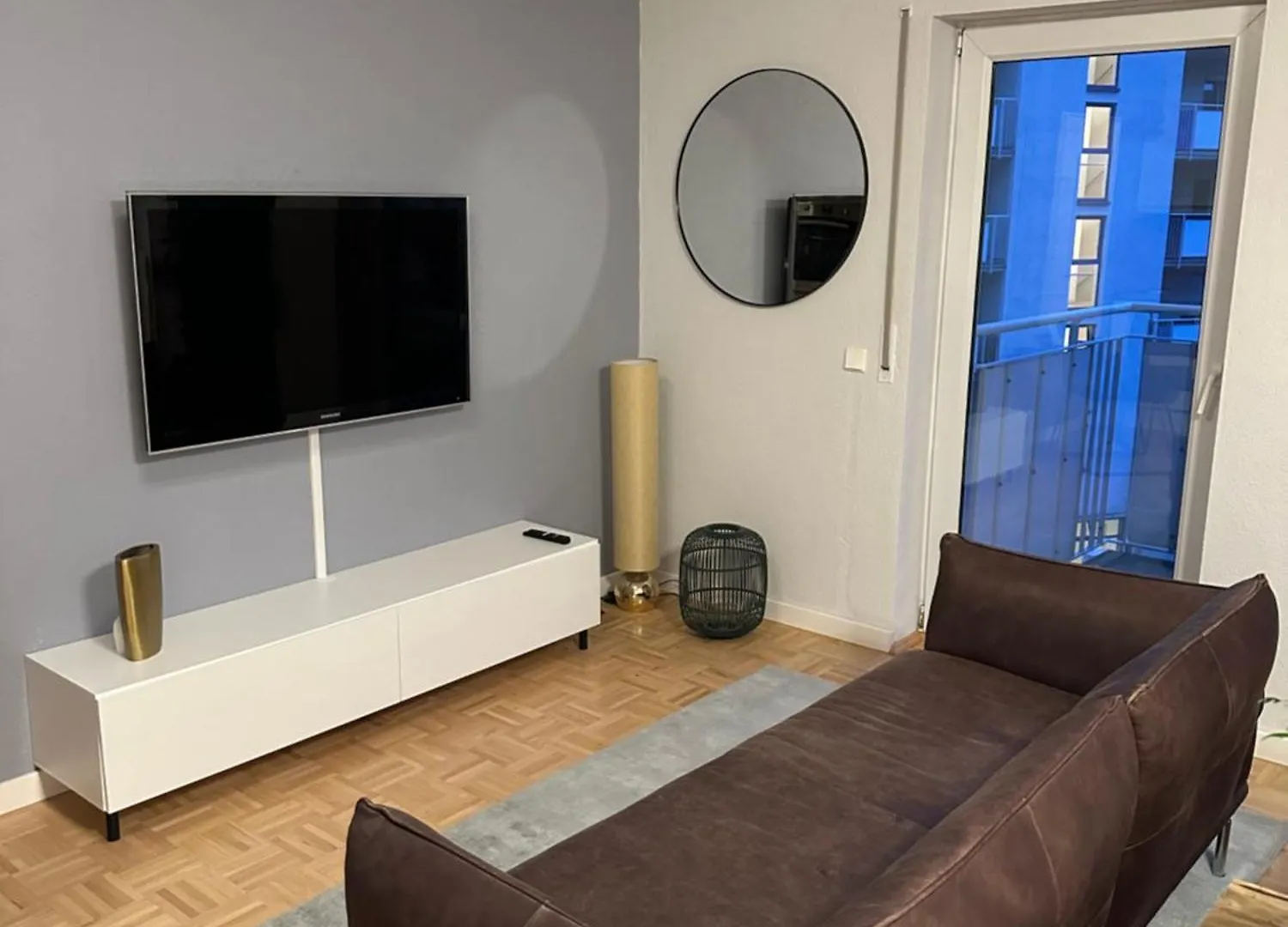 Wohnung Im Zentrum Der Dresdner Neustadt Mit Aussenstellplatz Dresden 0*,