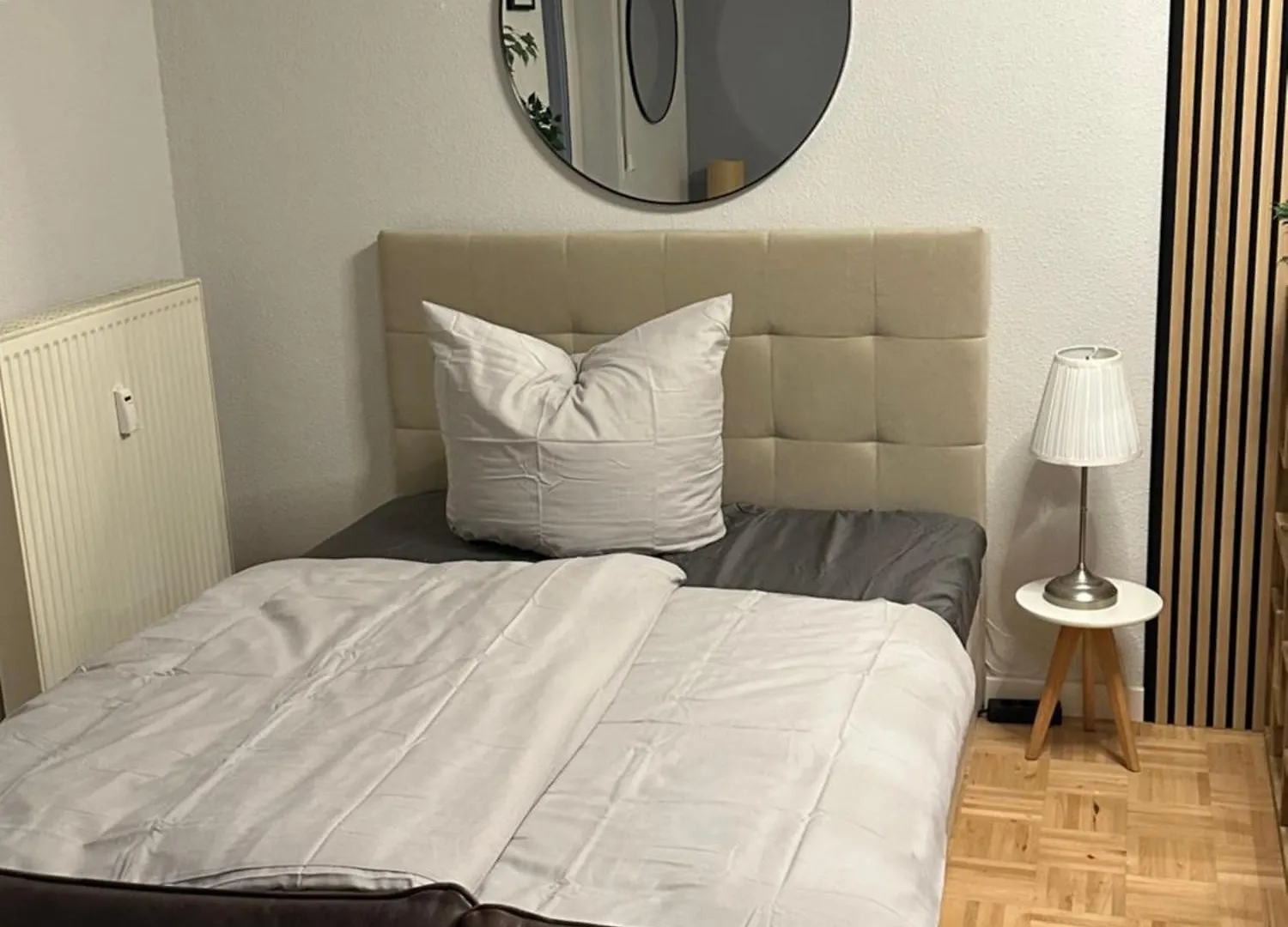 Apartment Wohnung Im Zentrum Der Dresdner Neustadt Mit Aussenstellplatz Dresden Germany